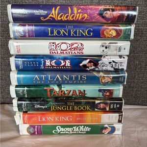 Vintage Walt Disney Classics VHS Bundle 9‎ Tapes/Cases 101 Dalmatians Lion King